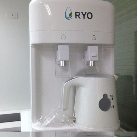 Cây nước nóng lạnh Ryo RP100S